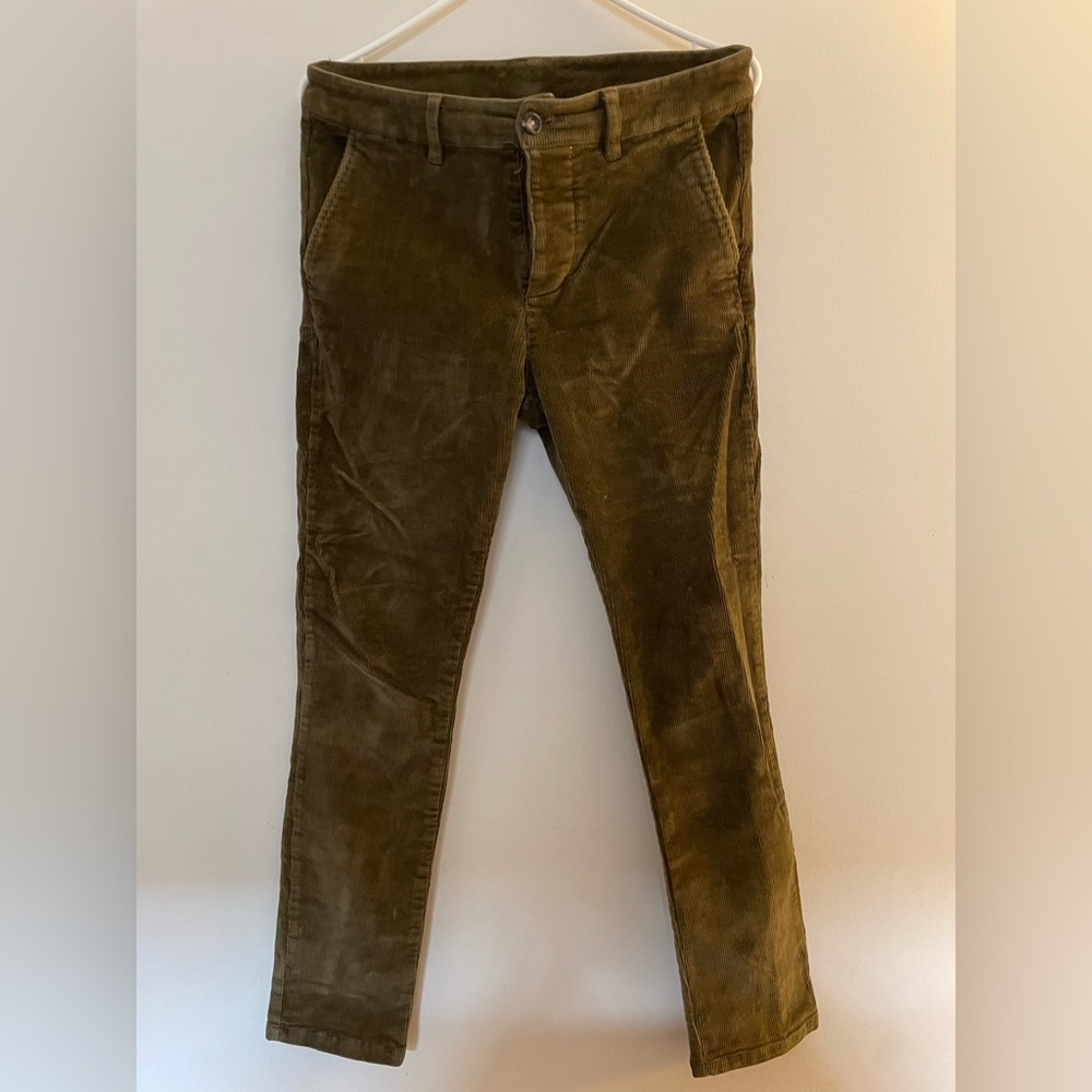 Mens Asos Corduroy Pants. Green. Size 29/30